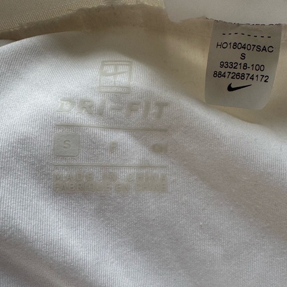 NIKE COURT VICTORY TENNIS PLEATED SKORT  
WHITE PULL ON SKIRT WITH SHORTS SMALL - Picture 4 of 11